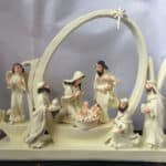Crèche de Noël blanche