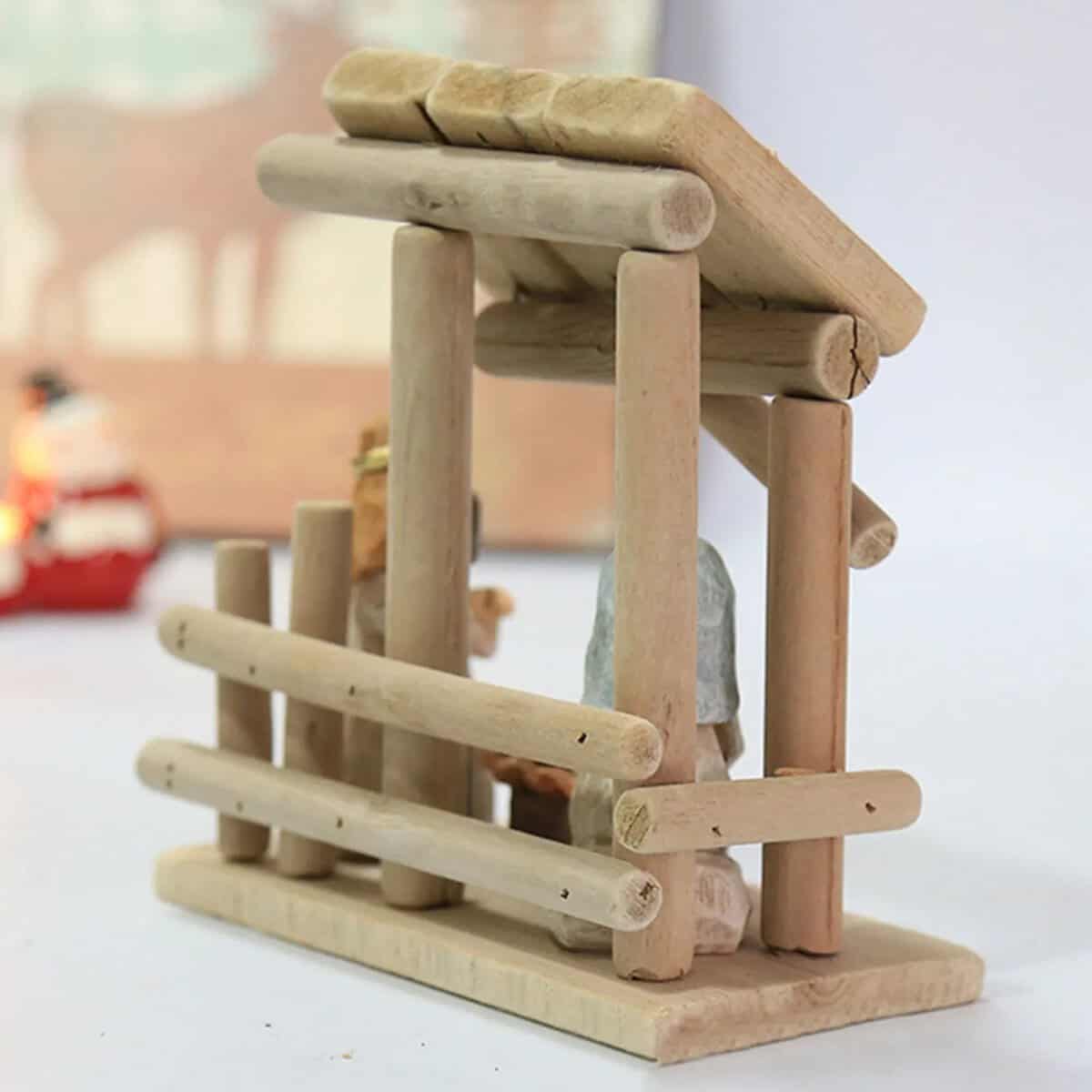 Crèche de Noël scandinave