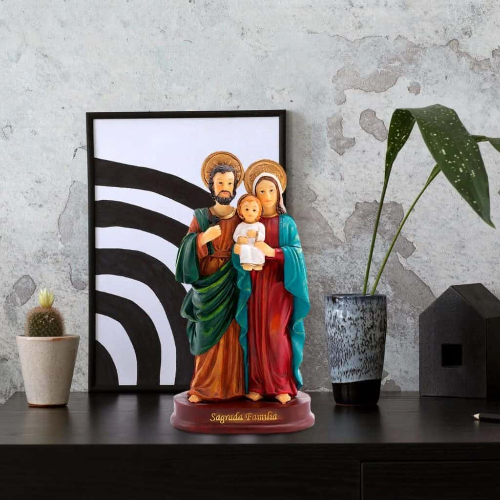 Statuette sainte famille